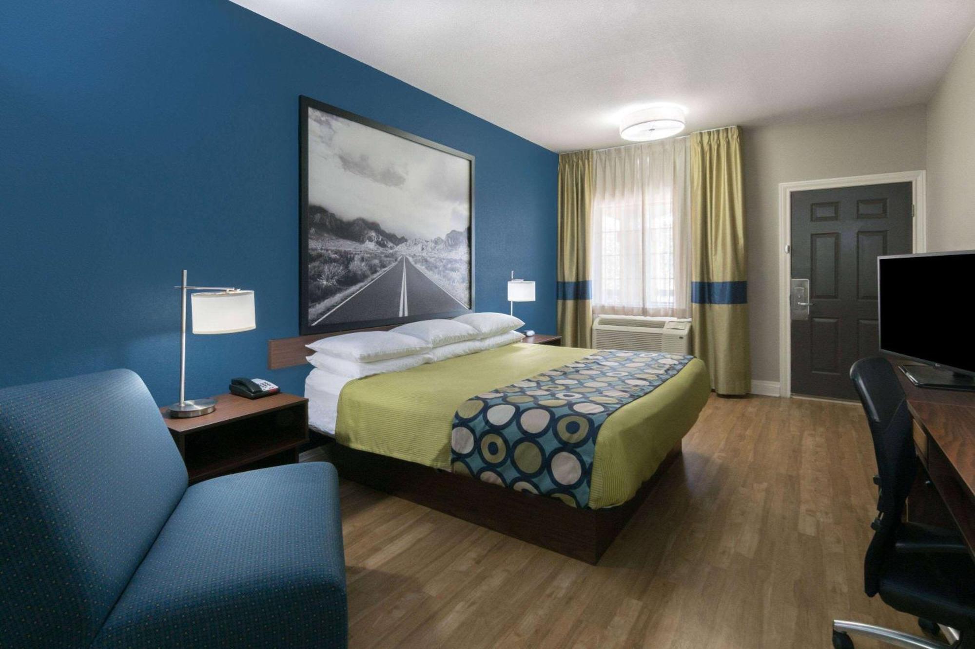 Super 8 By Wyndham San Antonio Near Fort Sam Houston Esterno foto